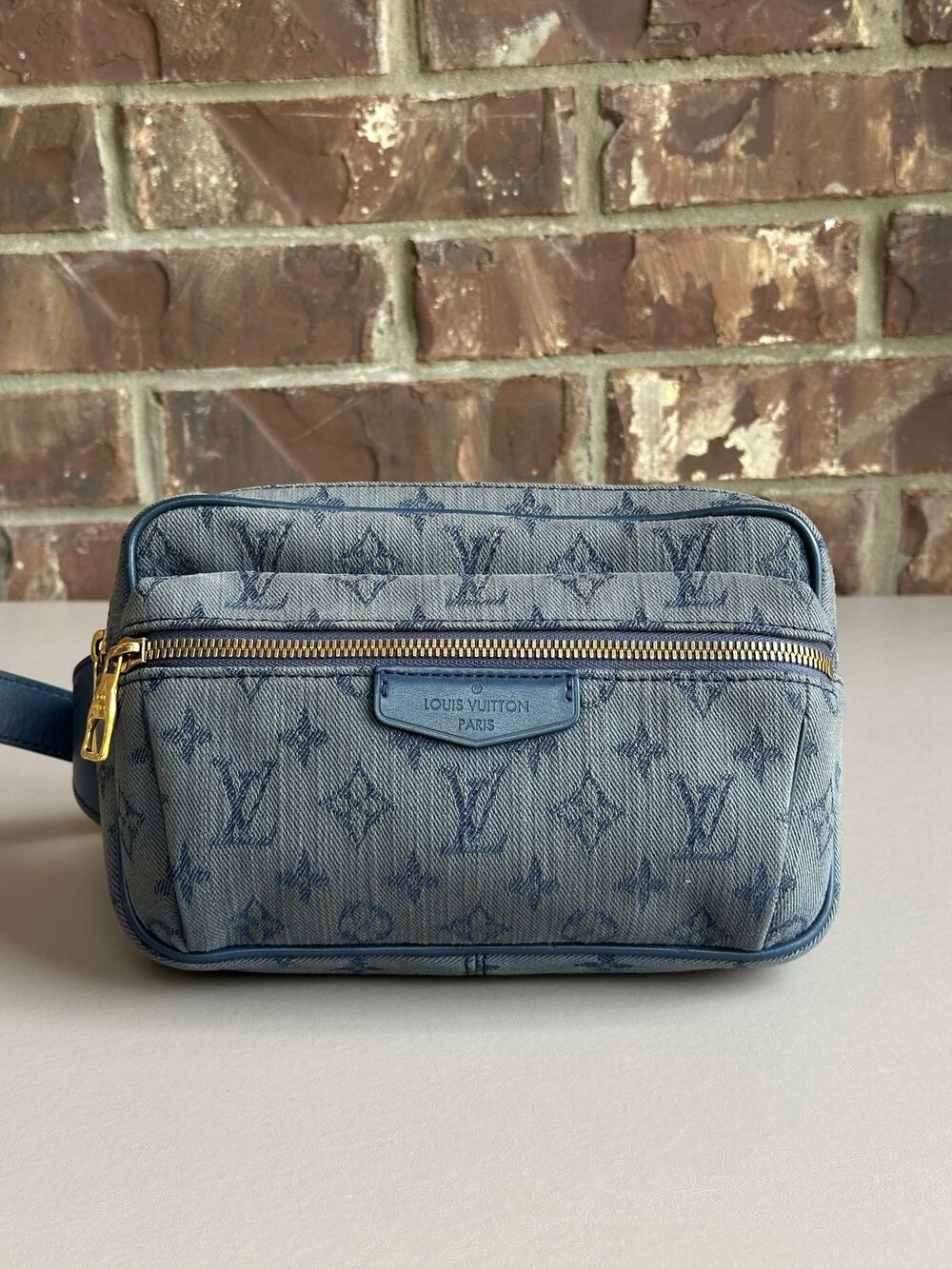 Louis Vuitton Outdoor BumBag Monogram Denim 38923